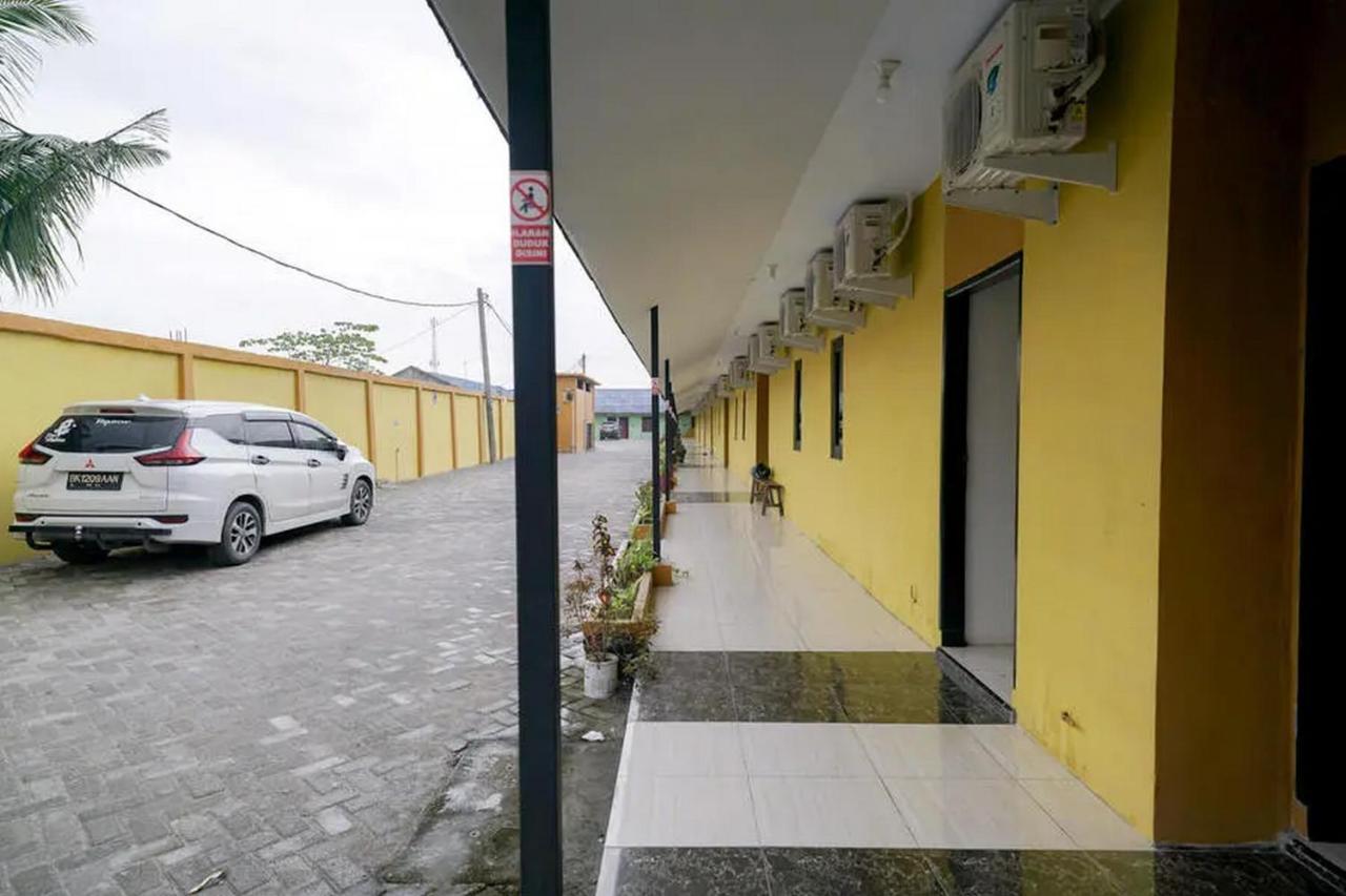 Reddoorz Near Ekowisata Mangrove Belawan 호텔 외부 사진